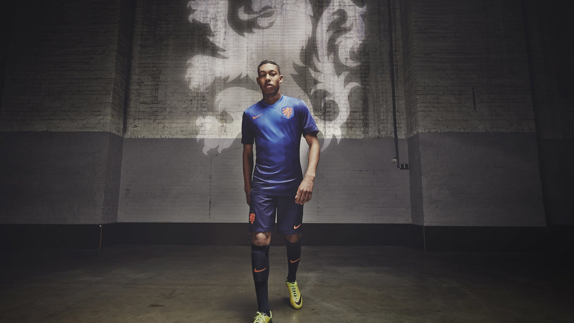 西甲青训心理韧性培养对球员稳定表现的影响,西甲青训规则